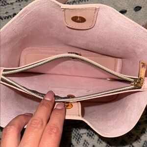 Elegant Pink Women's Bag